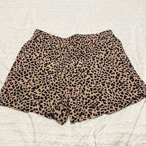 Cheetah print flowy shorts